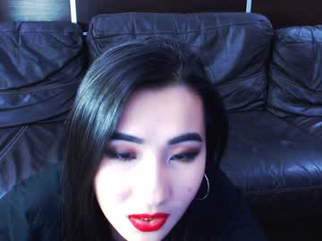 Waiting For A Fuck! A Masochist Hotel Concierge With Colossal Tits! A Hot And Horny Hotel Girl Is Just Waiting For Someo